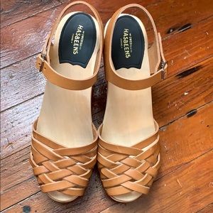 Swedish Hasbeens Braided Sky High clogs